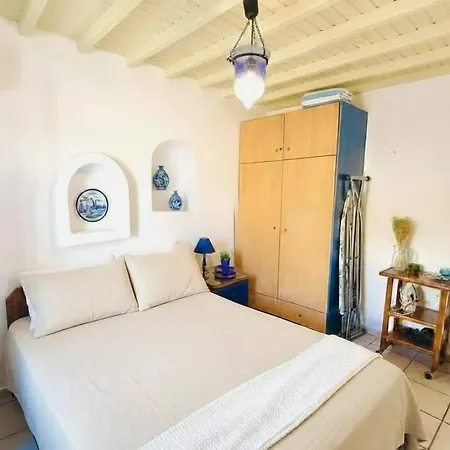 Trendy 2 Bd House W Balcony Close To Ορνός