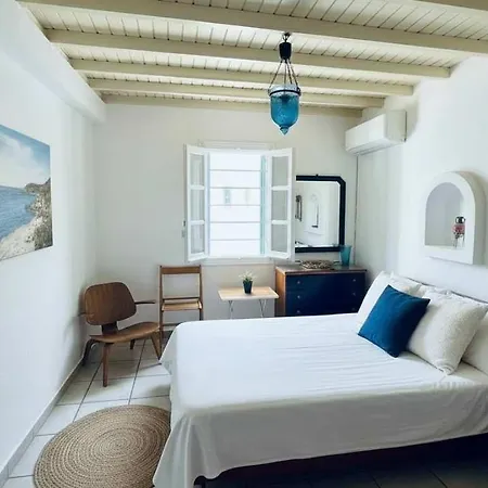 Trendy 2 Bd House W Balcony Close To 奥诺斯